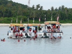 Redang snorkelers.JPG (184 KB)